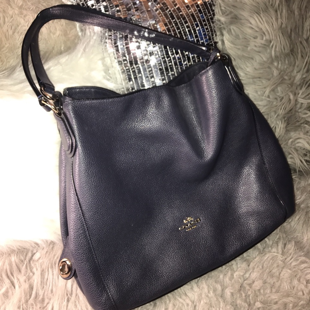 COACH HANDBAG/ NAVY BLUE